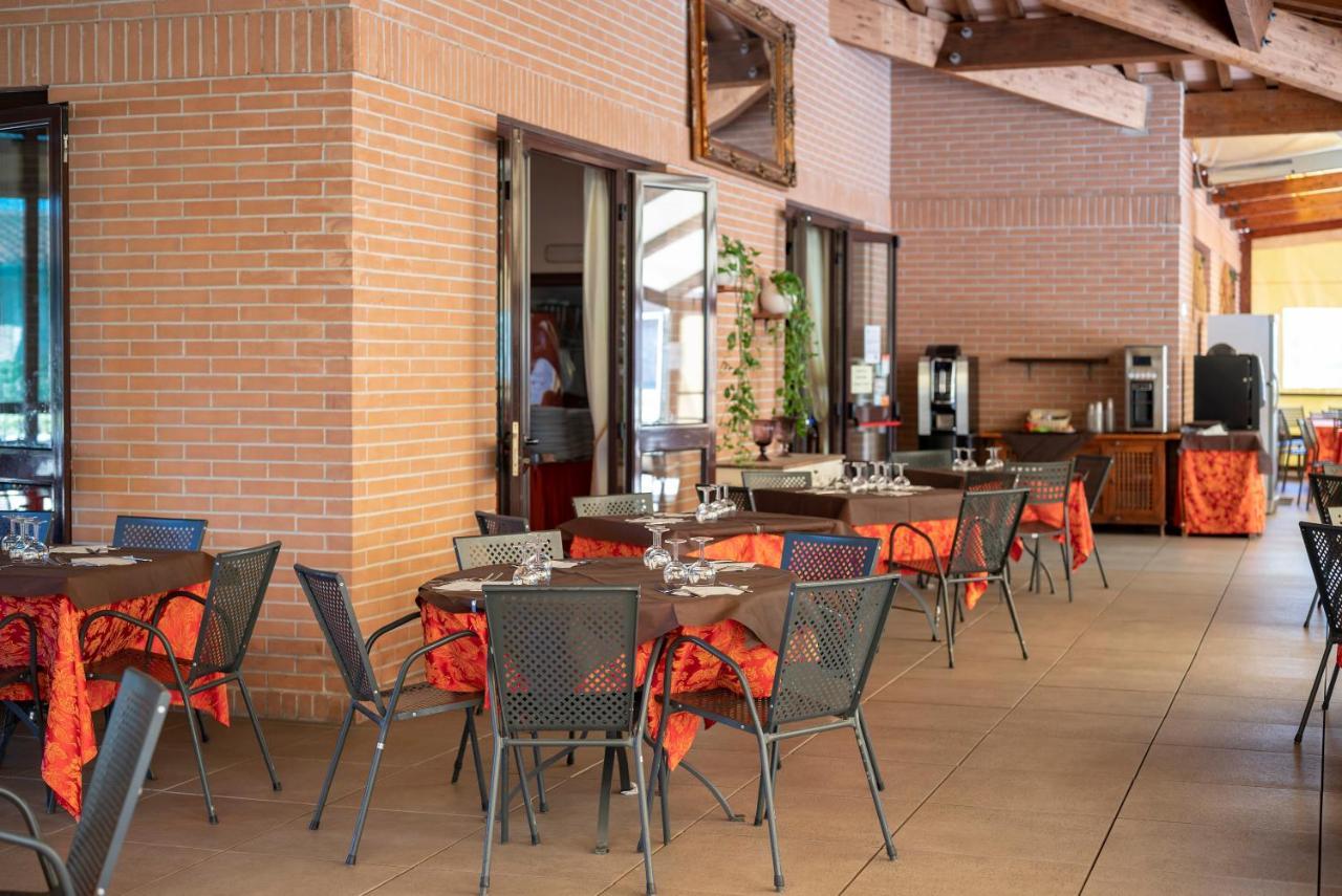 Villaggio Il Girasole Follonica Exterior foto