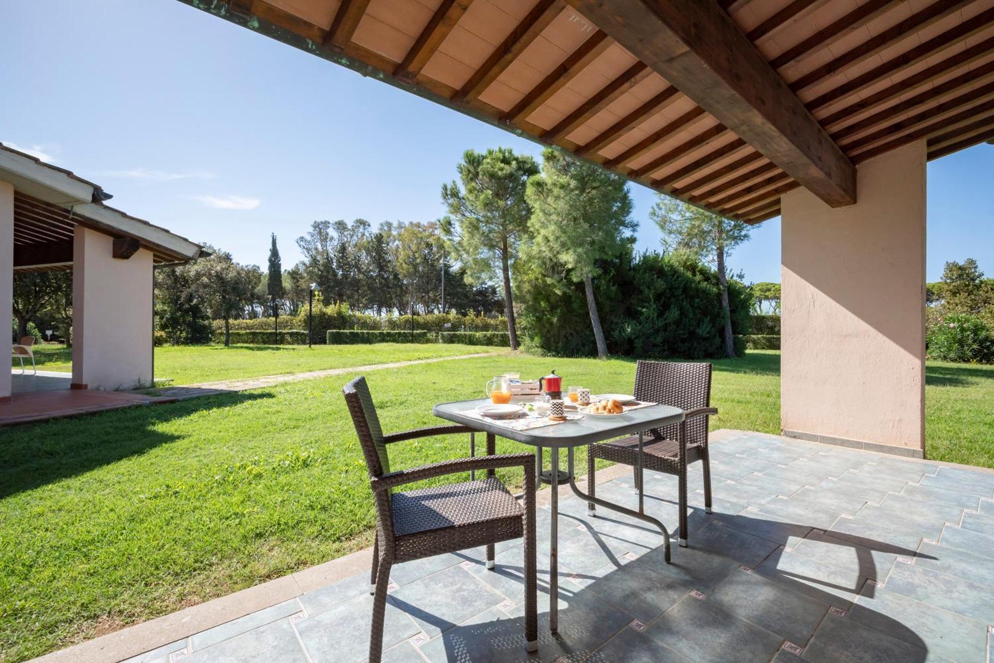 Villaggio Il Girasole Follonica Exterior foto
