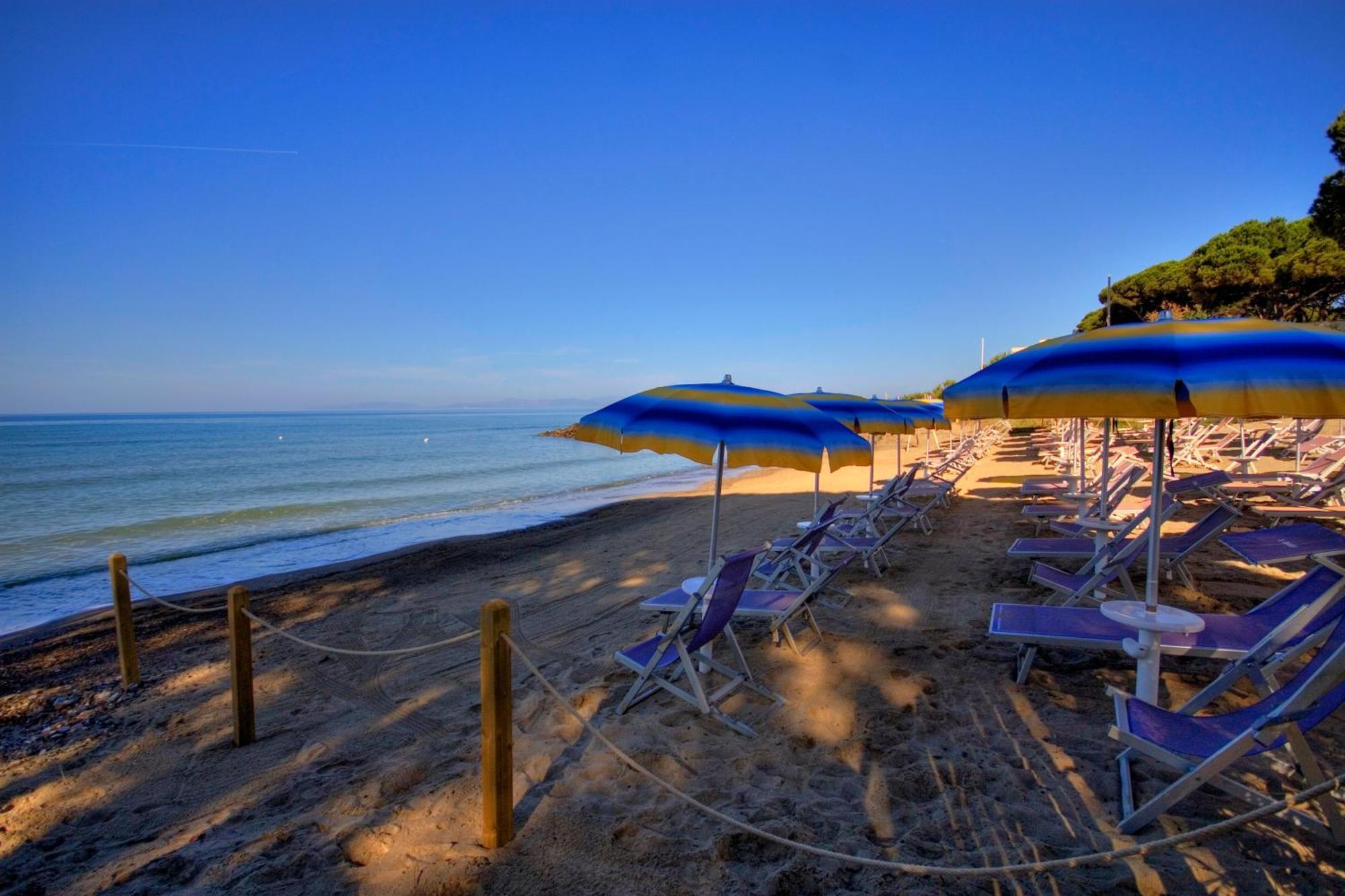 Villaggio Il Girasole Follonica Exterior foto
